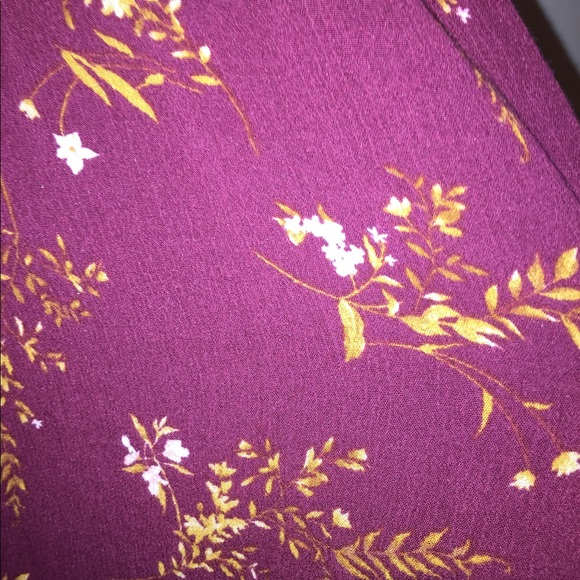 Beautifully flowing maroon floral dress 💞 - Picture 2 of 5